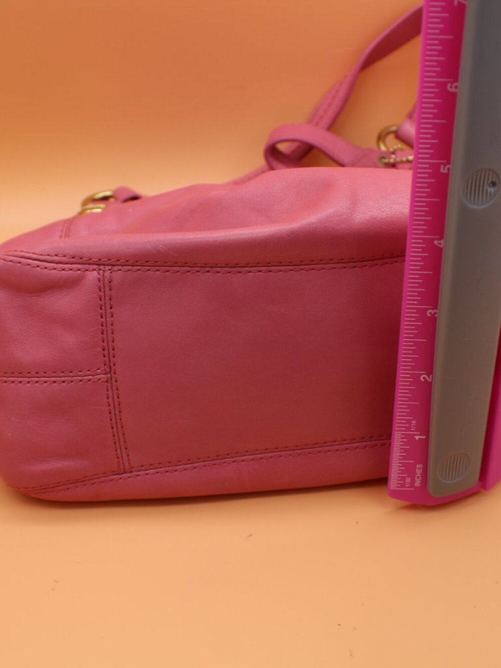 Coach Pink Leather Handbag Shoulder Bag Gold Hardware Classic Style - Picture 9 of 14